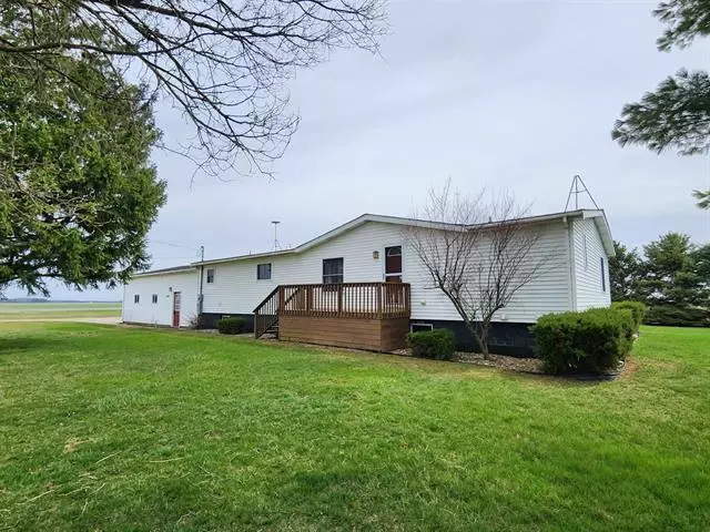 8942 E Lincoln Road, Wheeler, MI 48662