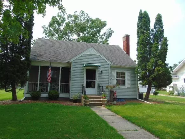 411 Elwell,  Alma,  MI 48801