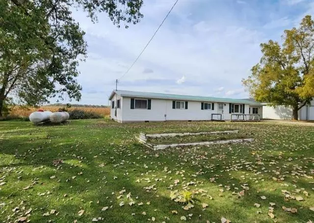 7275 NE Countyline, Merrill, MI 48637