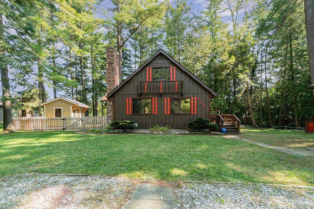 4281 Franklin Trail, Deep River Twp, MI 48659
