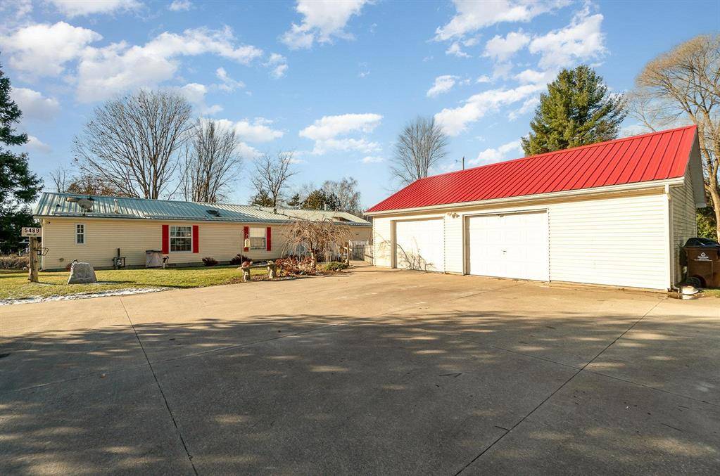 5489 W Lake Shore Drive, Nottawa Twp, MI 48893