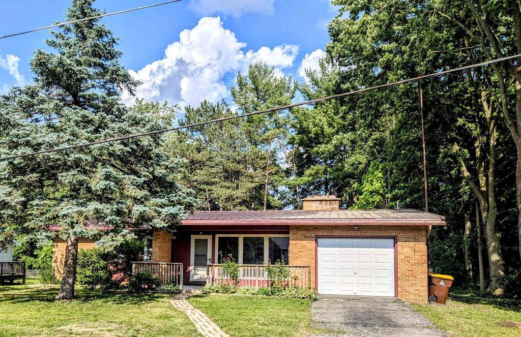 Mt. Pleasant, MI 48858,1519 Ridge