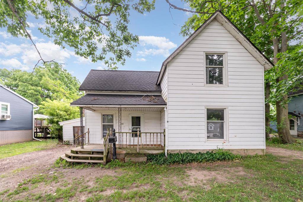 116 N Grover Avenue, Alma, MI 48801