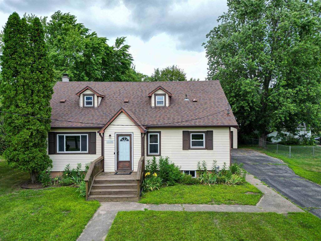 1304 W Broadway, Mt. Pleasant, MI 48858