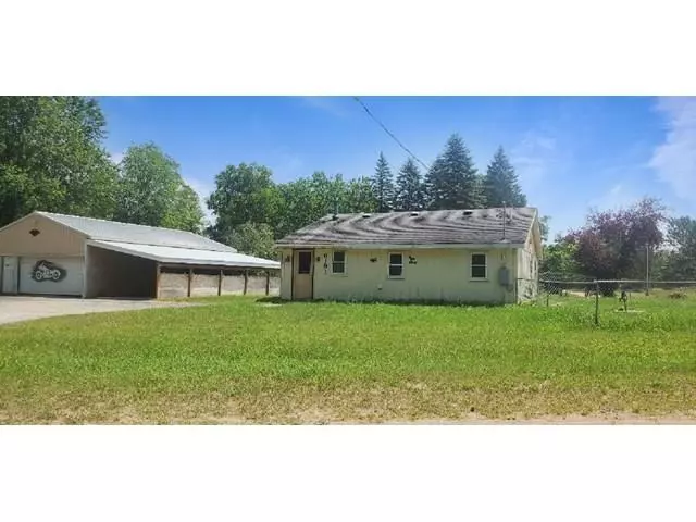 6191 Half Moon Drive, Surrey Twp, MI 48632
