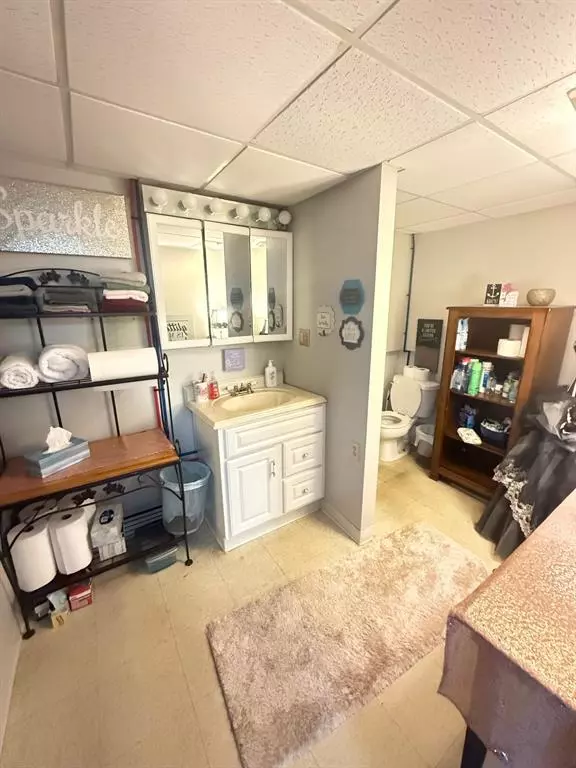 Eaton Twp, MI 48813,129 S Cochran Avenue