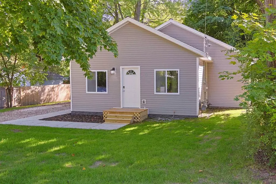 913 W Michigan, Mt. Pleasant, MI 48858