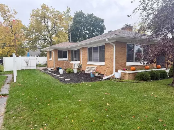 Mt. Pleasant, MI 48858,406 S University Street