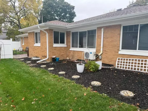 Mt. Pleasant, MI 48858,406 S University Street