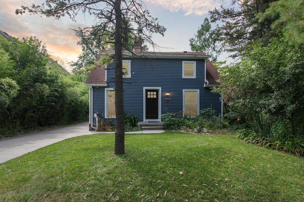 30423 Fairfax Street, Southfield, MI 48076