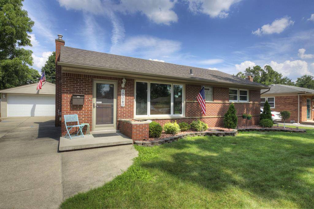 10040 Hambleton Street,  Livonia,  MI 48150