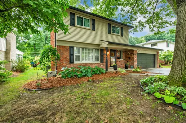 21580 Birchwood Street, Farmington, MI 48336