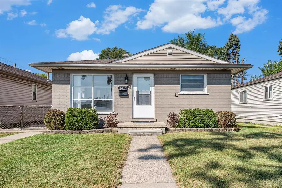 1415 E Rowland Avenue, Madison Heights, MI 48071