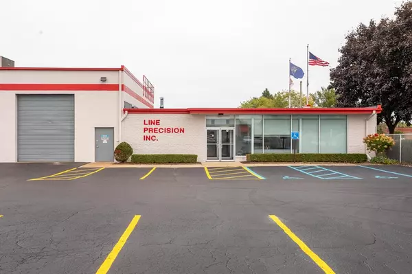 Farmington Hills, MI 48336,31666 W 8 Mile Road