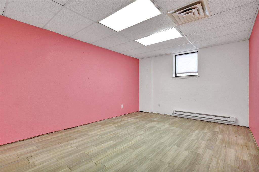 Lansing, MI 48911,835 Louisa Street 103e
