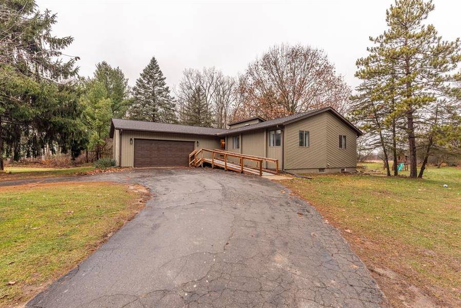 1670 Samer Road, Milan, MI 48160