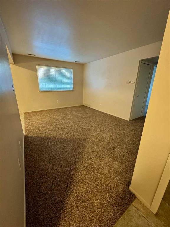 Utica, MI 48317,45200 Keding Unit 101