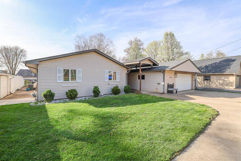 11954 Portage Lake Avenue, Putnam Twp, MI 48169