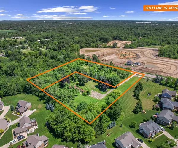 Lyon Twp, MI 48178,27483 Pontiac Trail