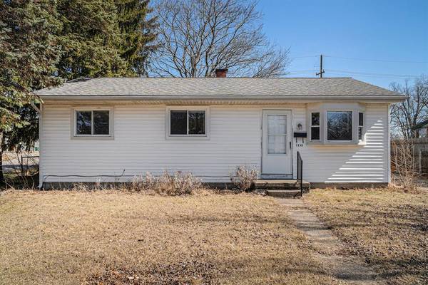 1042 Hunter Avenue, Ypsilanti Twp, MI 48198