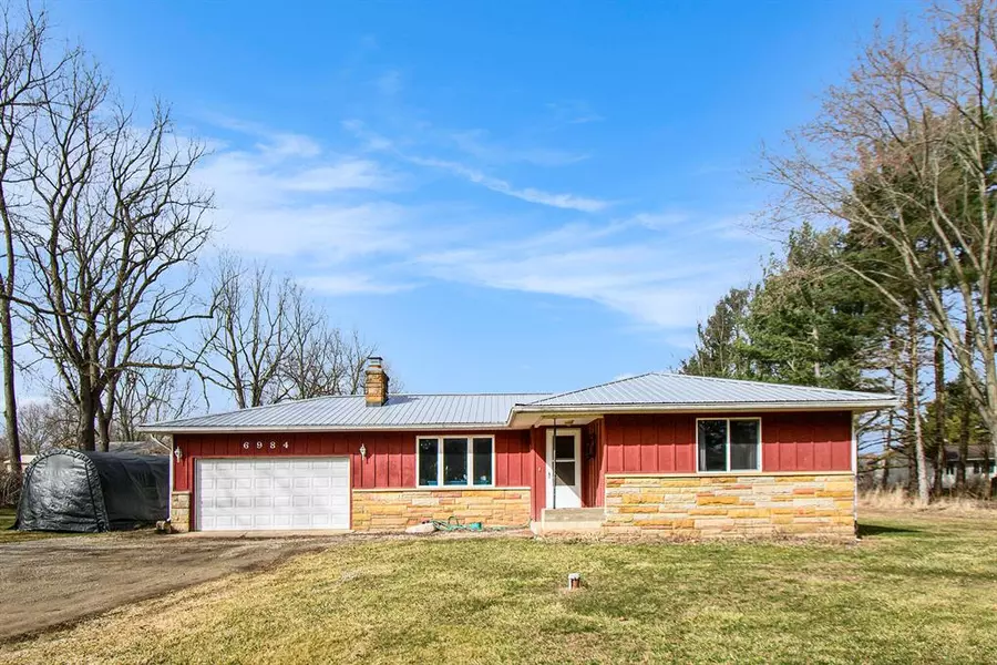 6984 Welch Lake Road, Leoni Twp, MI 49240