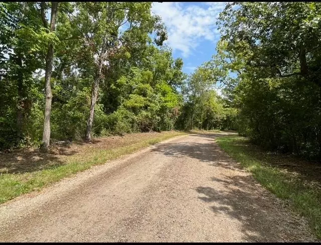 000 Marlborough, Grosse Ile Twp, MI 48138