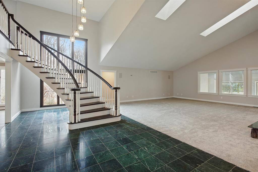 Orchard Lake Village, MI 48323,4489 Cranbrook Trail