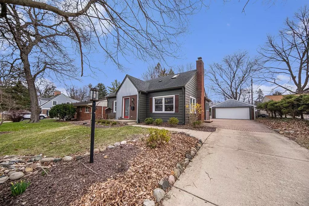 Ann Arbor, MI 48103,825 Hewett Drive