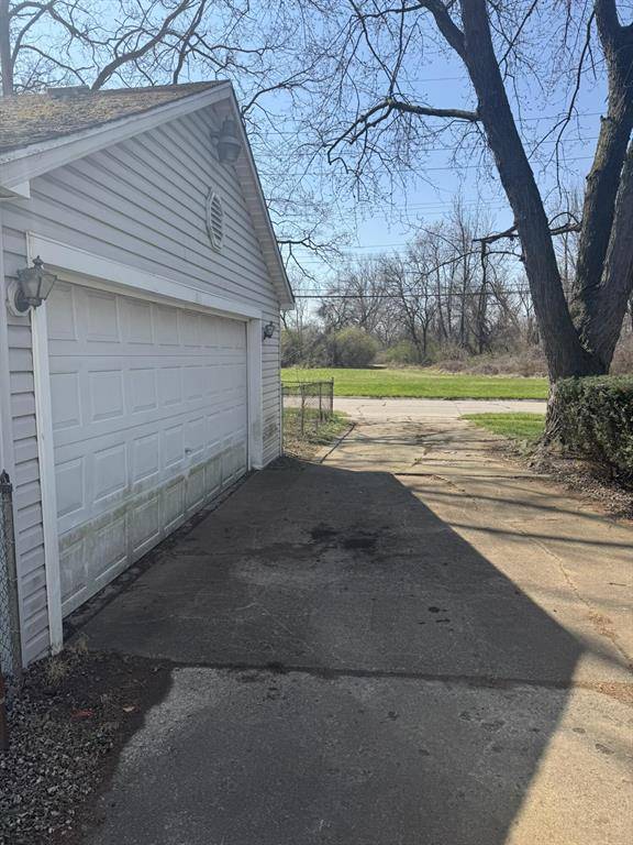 Dearborn Heights, MI 48125,5169 Glenis Street