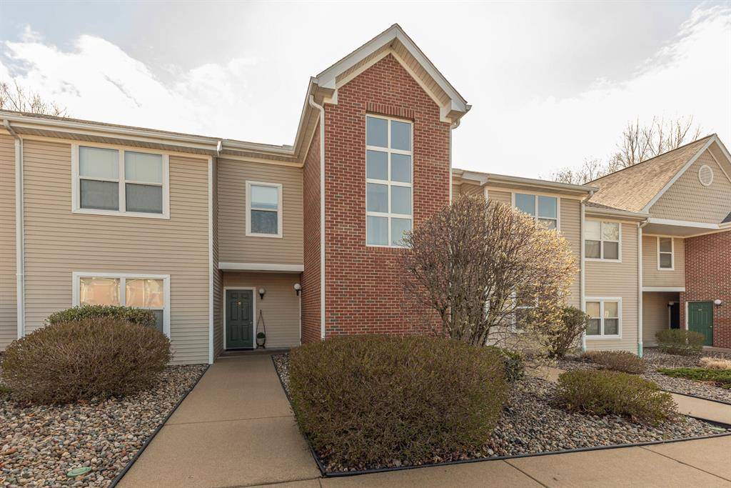 Manchester Vlg, MI 48158,1005 E Duncan Street 2D