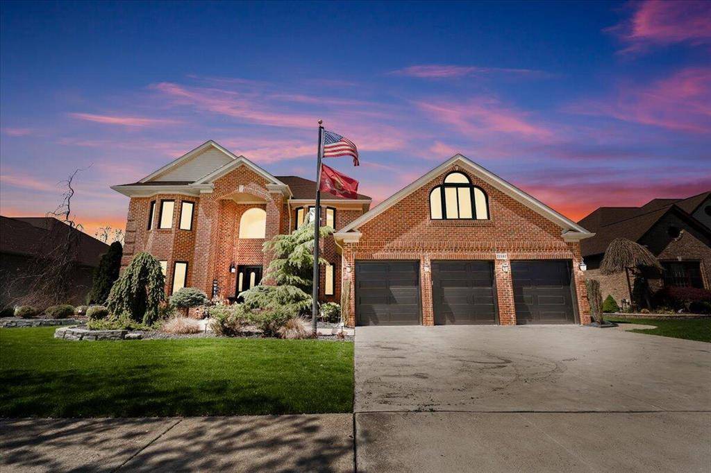 32560 Stefano Drive, Brownstown Twp, MI 48173
