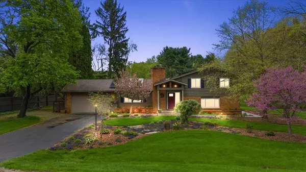 2342 Blueberry Lane, Ann Arbor Twp, MI 48103