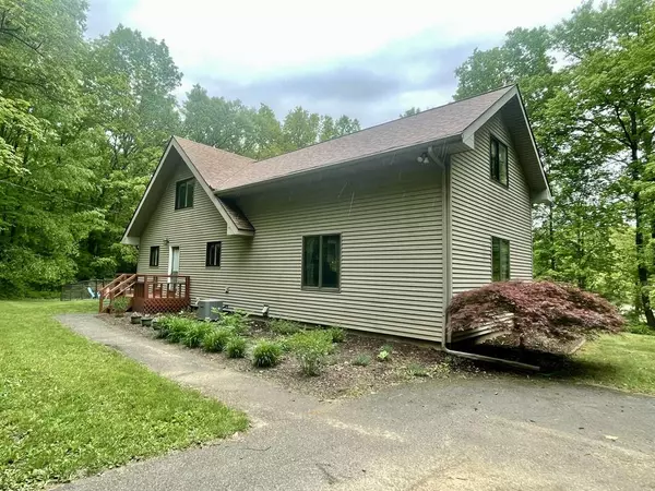 19490 Island Lake Road, Lyndon Twp, MI 48118