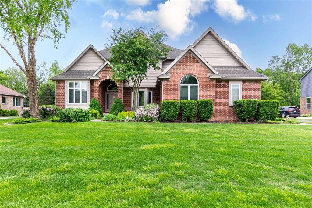7009 Suncrest Dr Drive, Pittsfield Twp, MI 48176