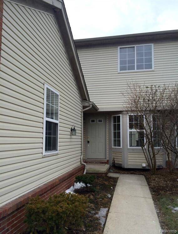 1240 University Drive 2, Pontiac, MI 48342