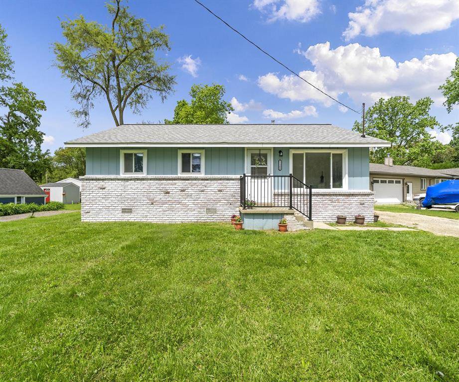 11508 Elmdale Road, Green Oak Twp, MI 48189