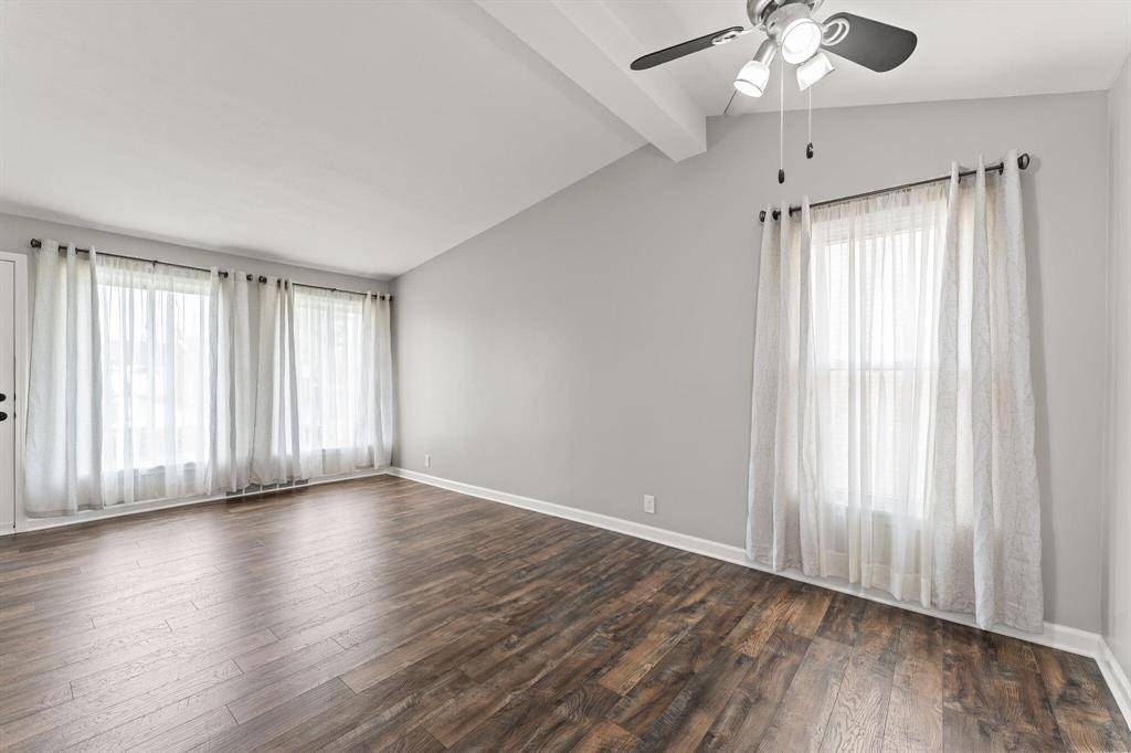 Eastpointe, MI 48021,21850 Schroeder Avenue