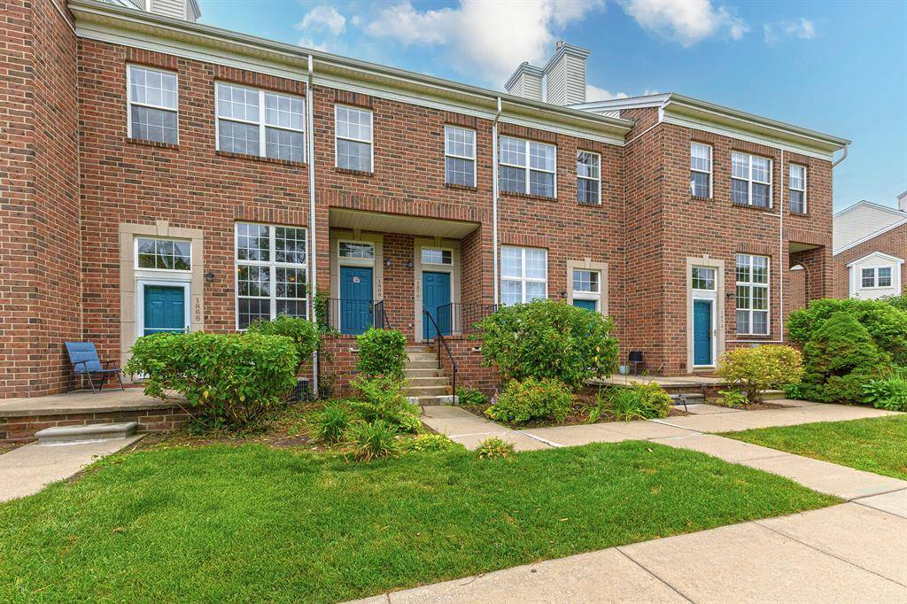 Ann Arbor, MI 48104,1870 Lindsay Lane