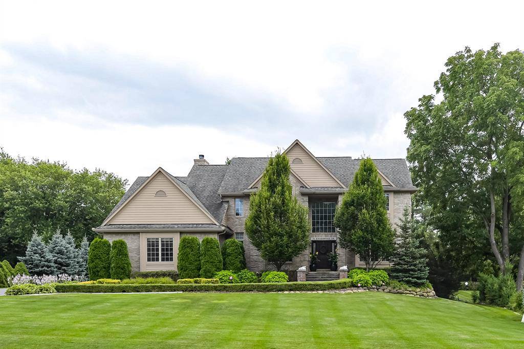 71 knorrwood Drive, Oakland Twp, MI 48306