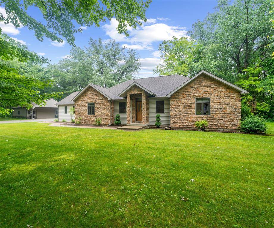 8650 Mary Meadows Drive, Bedford Twp, MI 48182