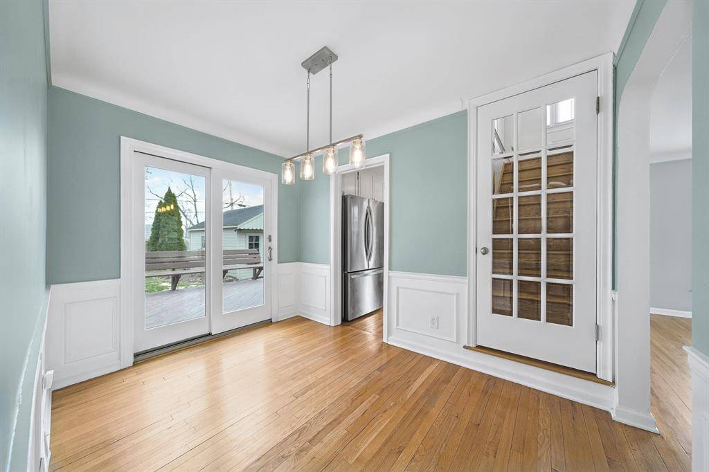 Royal Oak, MI 48073,4422 Groveland Avenue