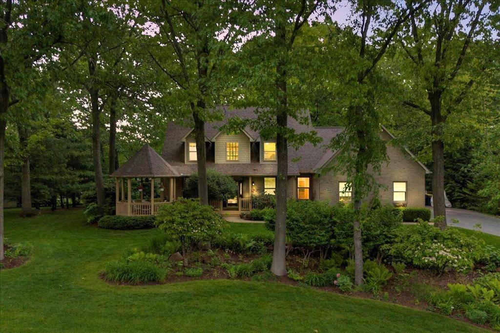 2082 Blackberry Lane, Oceola Twp, MI 48855