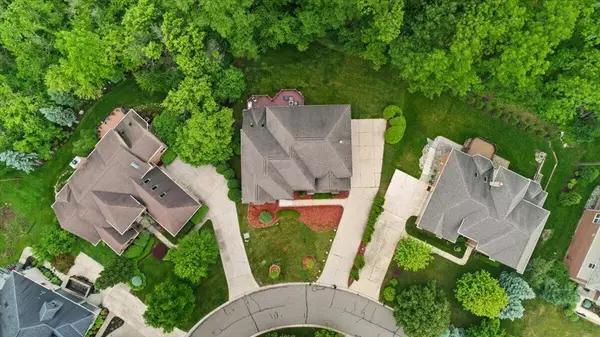 Farmington Hills, MI 48167,22219 Lujon Drive
