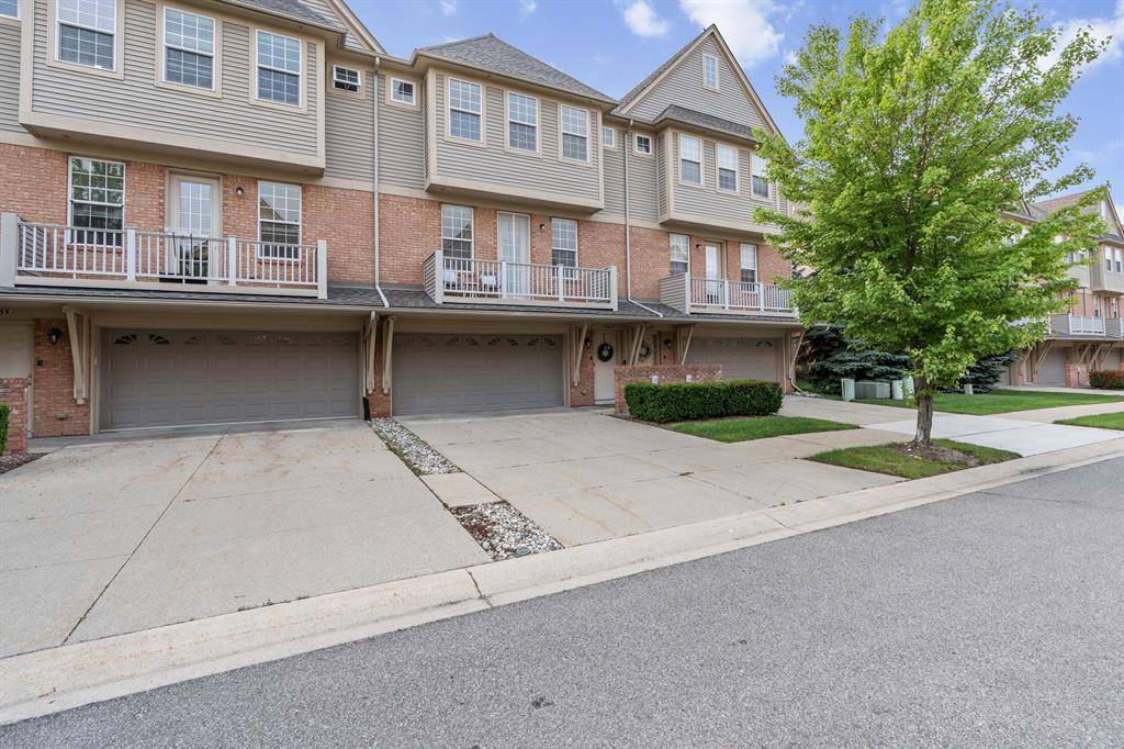 Shelby Twp, MI 48316,56643 Sunset Drive