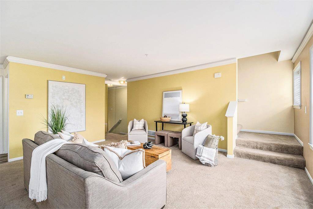 Ann Arbor, MI 48105,2756 Barclay Way