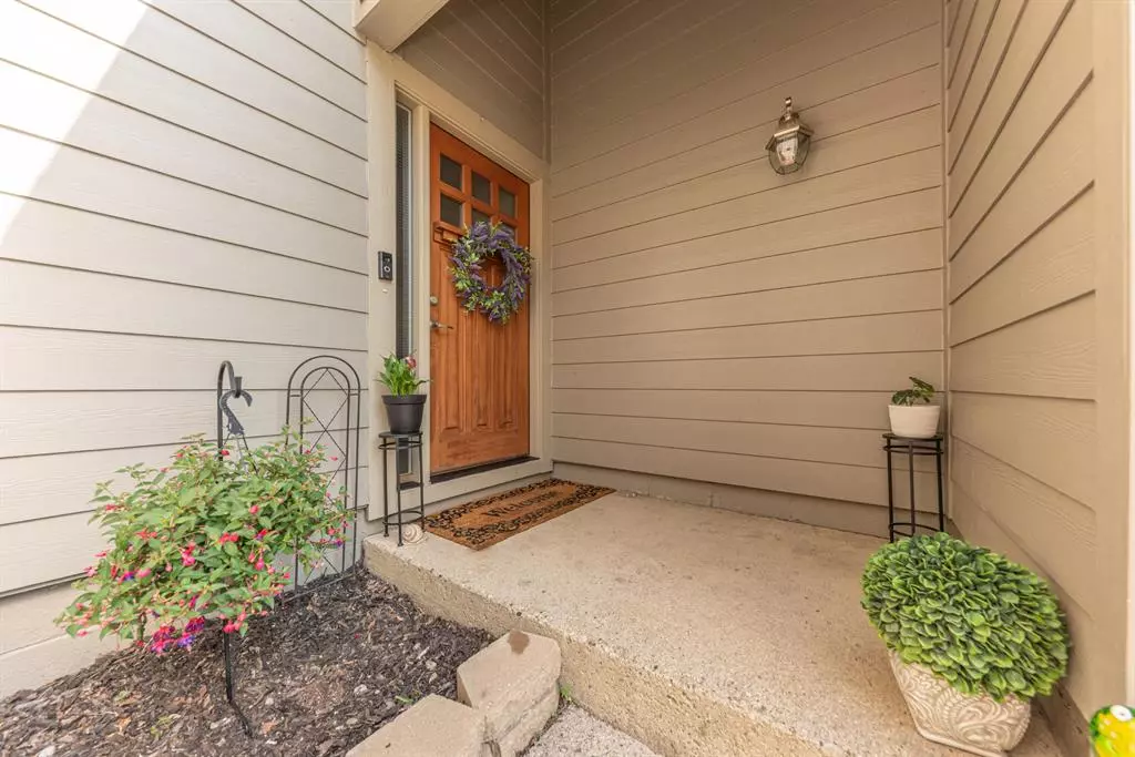 Ann Arbor, MI 48105,757 Peninsula Court