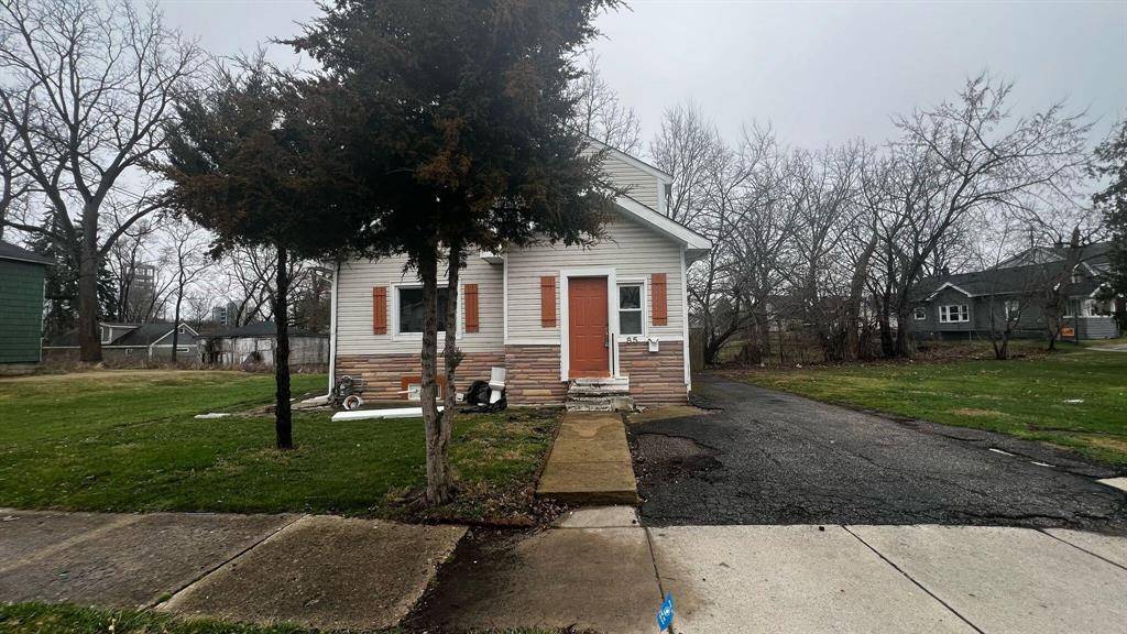 85 Moreland Avenue,  Pontiac,  MI 48342