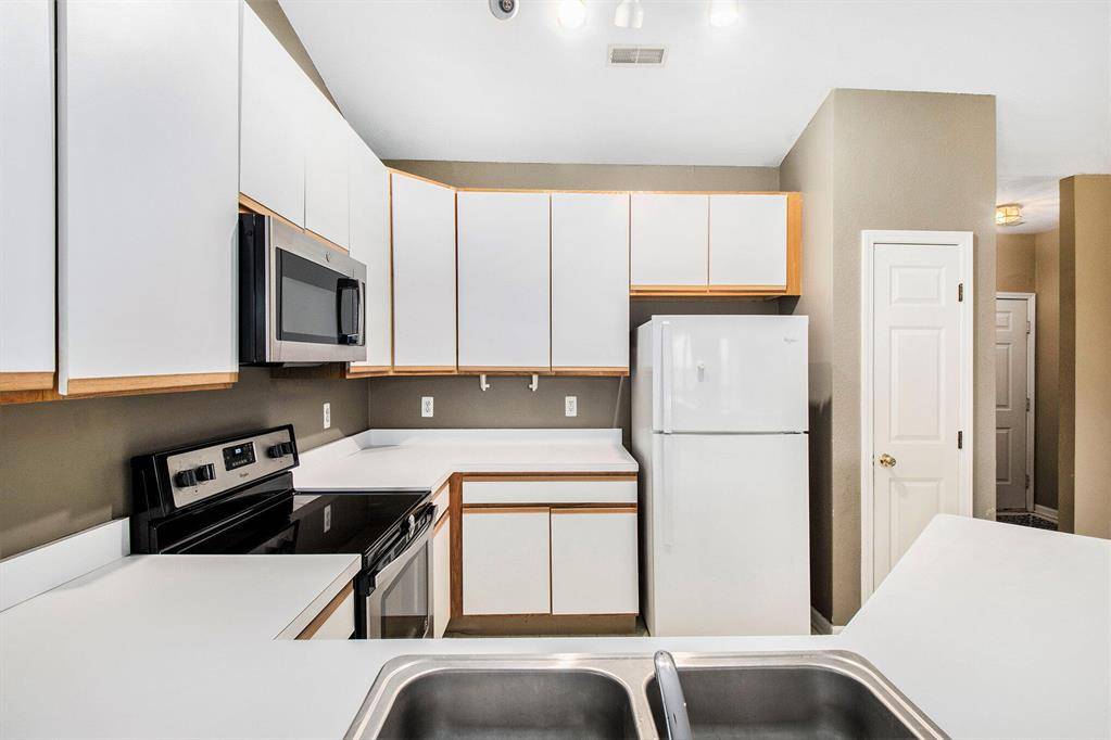 Pittsfield Twp, MI 48108,1377 Fox Pointe Circle