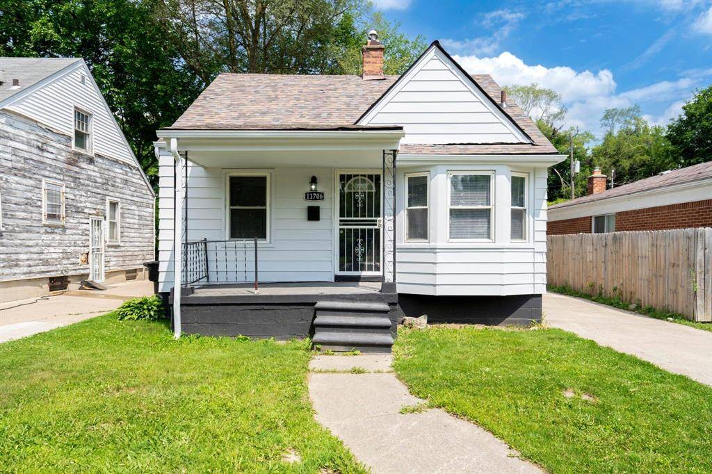 11706 Auburn Street, Detroit, MI 48228