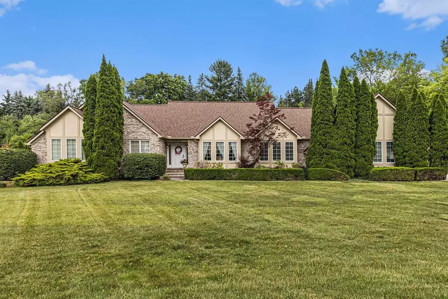 49202 Cheshire Lane, Canton Twp, MI 48187